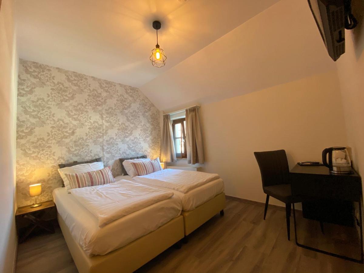 Hotel Crasborn Thorn Kültér fotó