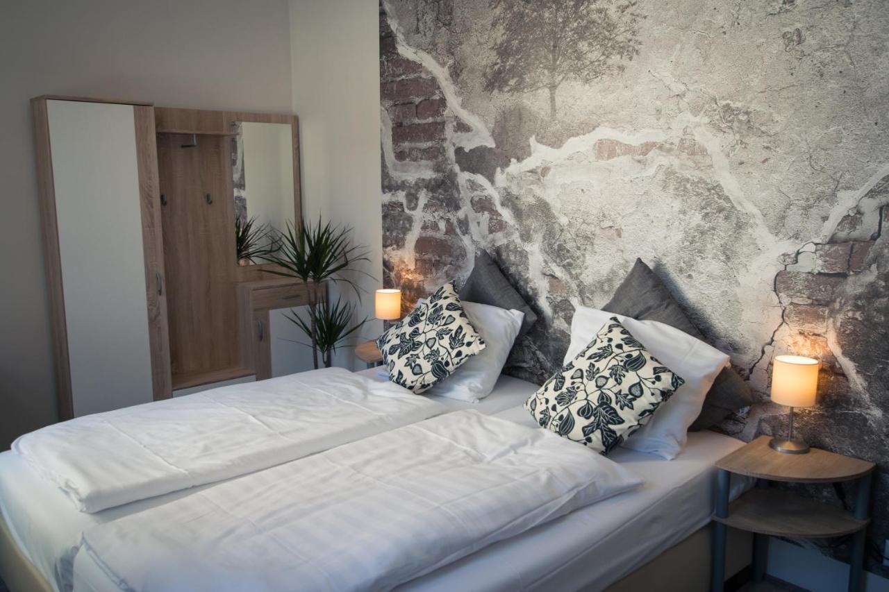 Hotel Crasborn Thorn Kültér fotó